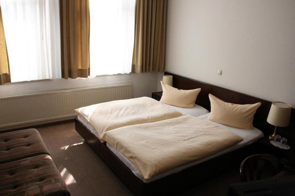 Hotel Diening Essen Værelse billede